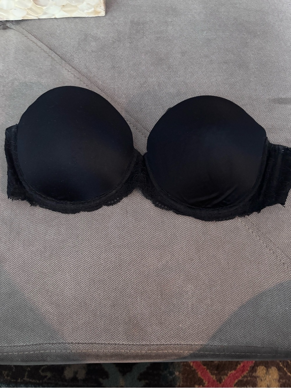 PINK Victoria's Secret Black Strapless Lace-Trim Bra
